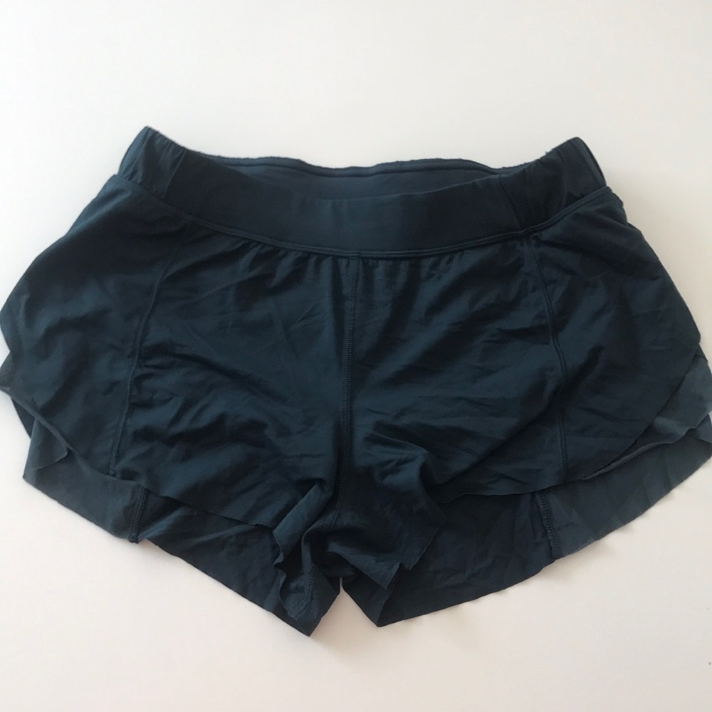 Lululemon Size 6 Teal Athletic Shorts